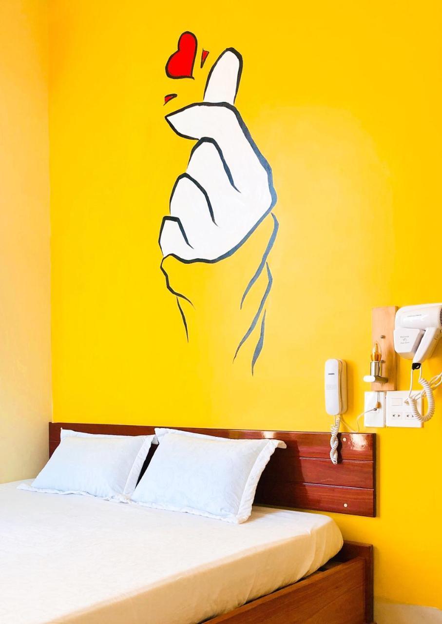 Ngoc Huong Hostel & Apartments กวีเญิน ภายนอก รูปภาพ