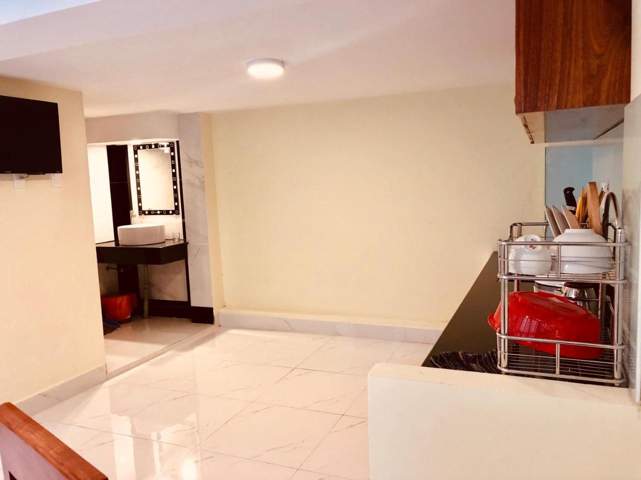 Ngoc Huong Hostel & Apartments กวีเญิน ภายนอก รูปภาพ