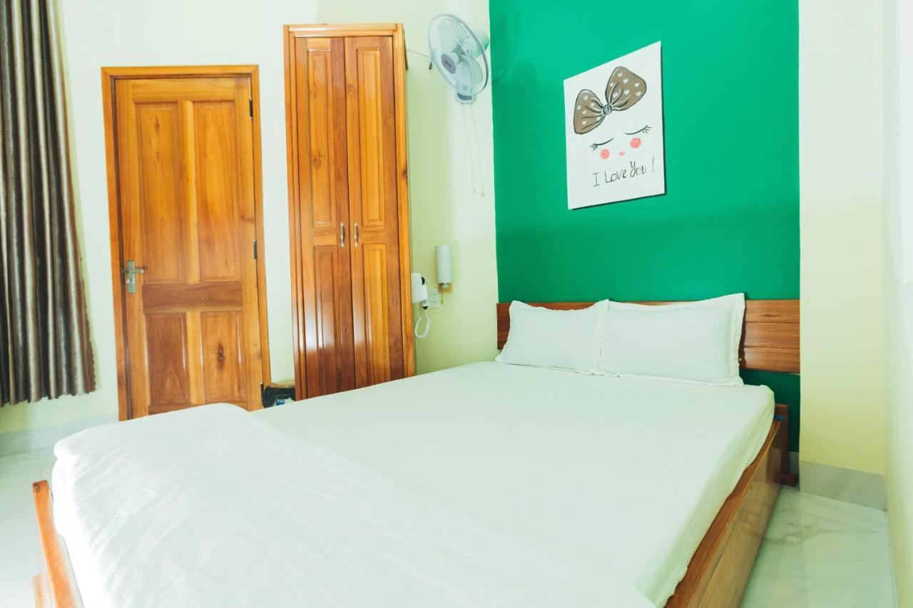 Ngoc Huong Hostel & Apartments กวีเญิน ภายนอก รูปภาพ