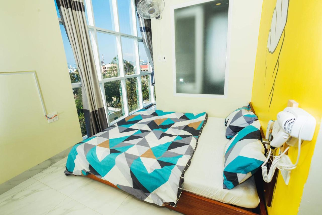 Ngoc Huong Hostel & Apartments กวีเญิน ภายนอก รูปภาพ