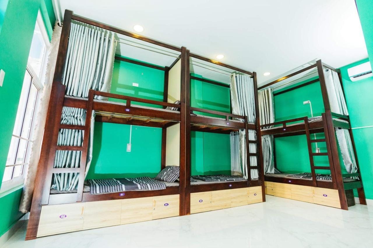 Ngoc Huong Hostel & Apartments กวีเญิน ภายนอก รูปภาพ